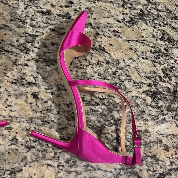 Jewel Badgley Mischka Satin Heels - Picture 10 of 12